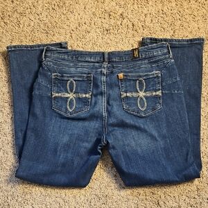 Wrangler Womens Aura Booty Up Boot Cut Jeans 16 Short